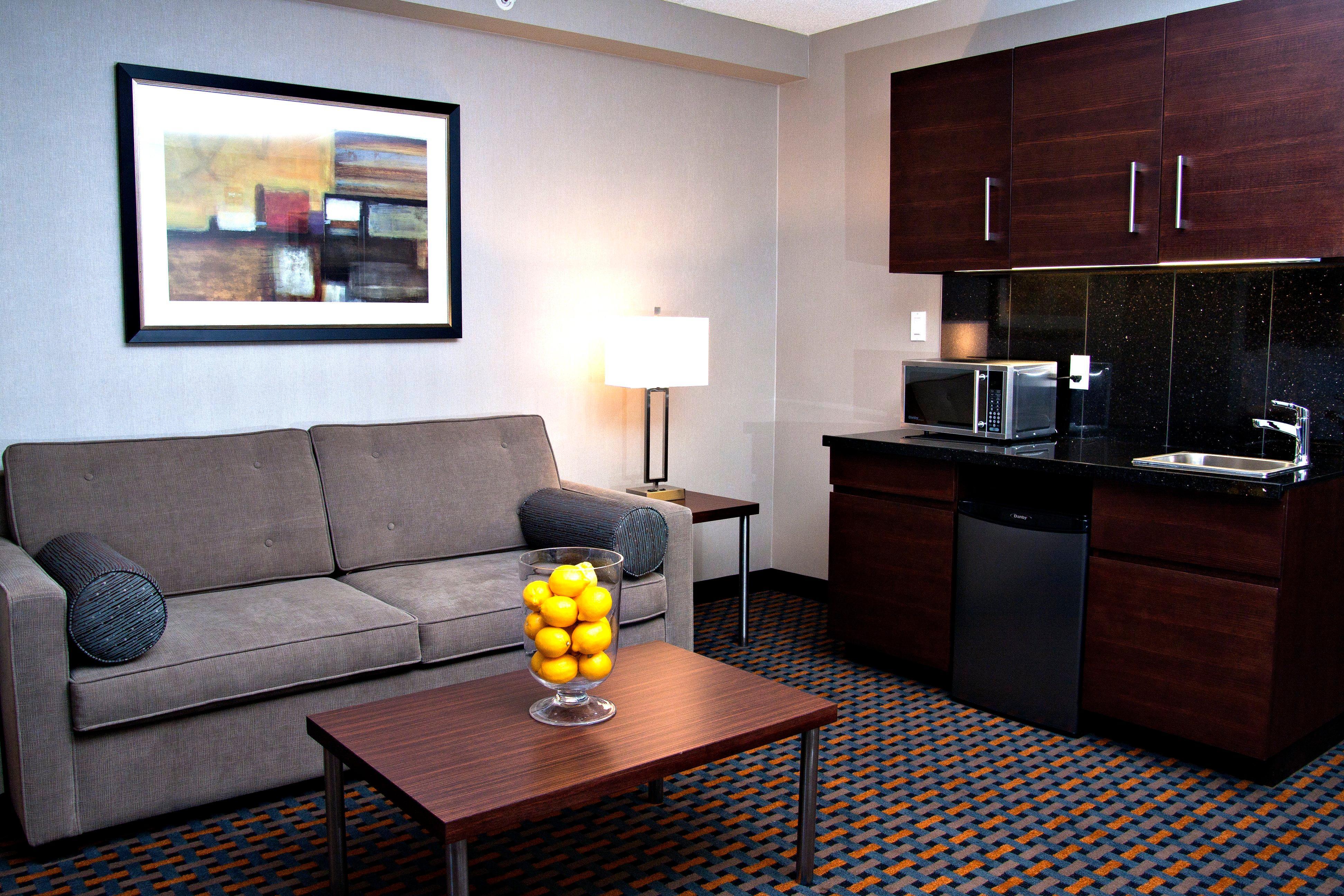 Holiday Inn Express Pembroke By Ihg Exterior foto
